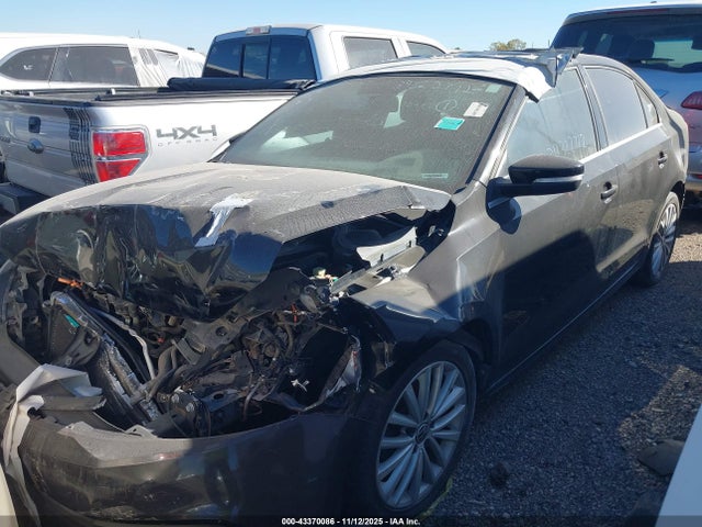 43370086 :رقم المزاد ، 3VWLX7AJ0CM326727 vin ، 2012 Volkswagen Jetta 2.5l Sel مزاد بيع