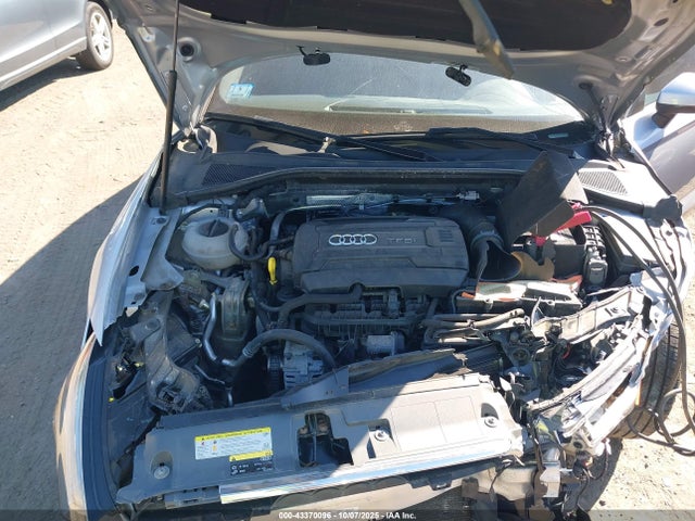2016 Audi A3 2.0t Premium მანქანა იყიდება აუქციონზე, vin: WAUB8GFFXG1056843, აუქციონის ნომერი: 43370096