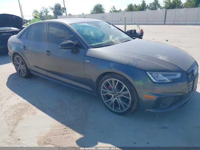 2019 AUDI A4 WAUENAF43KN016395 Photo 0