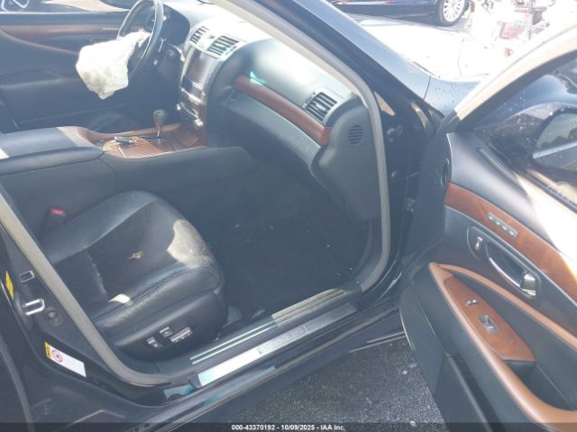 2012 LEXUS LS 460 JTHBL5EF0C5108540 Photo 4