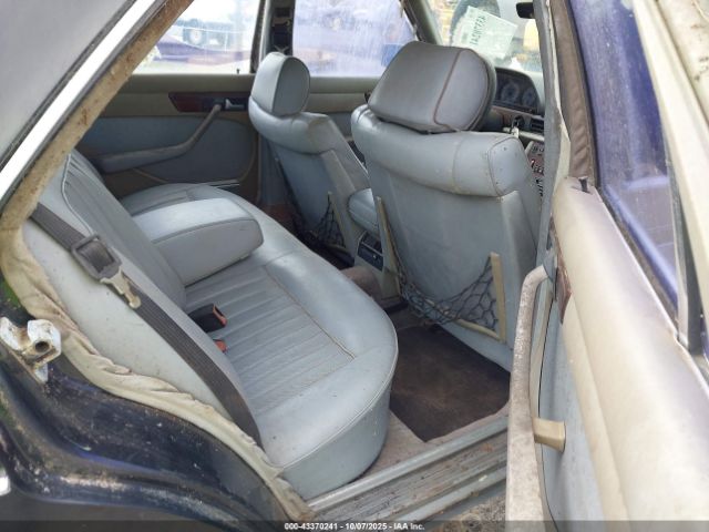 1983 MERCEDES-BENZ 300 WDBCB20A7DB037874 Photo 7