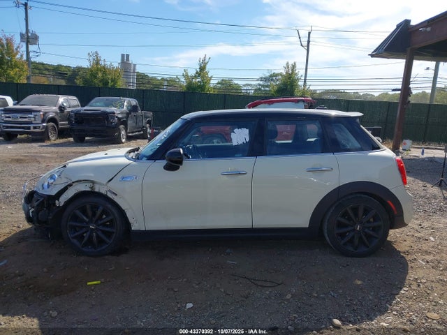 Aukcja sprzedaży 2018 Mini Hardtop Cooper S, vin: WMWXU3C55J2F50537, numer aukcji: 43370392