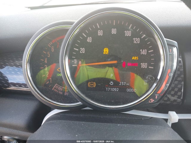 Aukcja sprzedaży 2018 Mini Hardtop Cooper S, vin: WMWXU3C55J2F50537, numer aukcji: 43370392