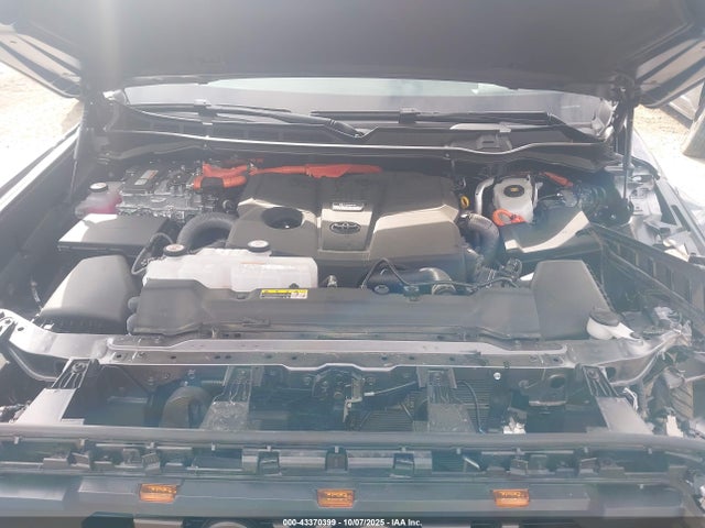 2025 TOYOTA TUNDRA HYBRID 5TFPC5DB7SX103117 Photo 9