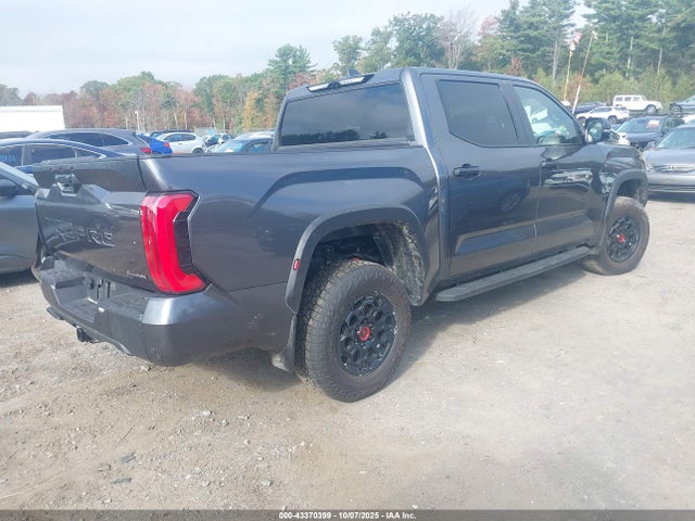 2025 TOYOTA TUNDRA HYBRID 5TFPC5DB7SX103117 Photo 3