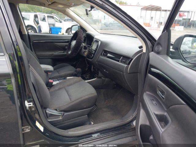 2019 MITSUBISHI OUTLANDER JA4AD2A38KZ016839 Photo 4