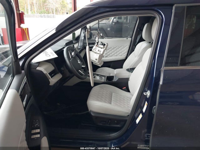 2024 MITSUBISHI OUTLANDER PHEV JA4T5WA93RZ041210 Photo 4