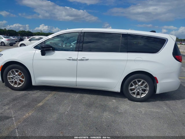 43370578 :رقم المزاد ، 2C4RC1BG2SR520790 vin ، 2025 Chrysler Pacifica Select مزاد بيع
