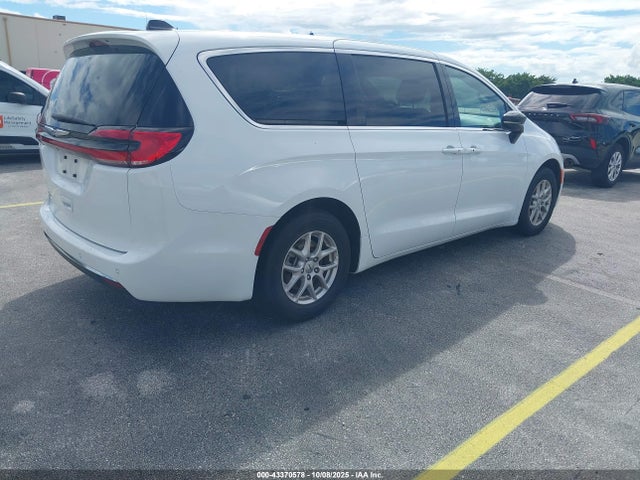 43370578 :رقم المزاد ، 2C4RC1BG2SR520790 vin ، 2025 Chrysler Pacifica Select مزاد بيع