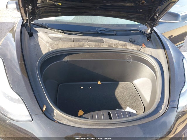 2018 TESLA MODEL 3 5YJ3E1EA7JF056509 Photo 9
