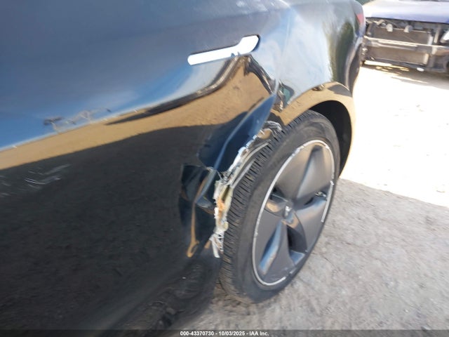 2018 TESLA MODEL 3 5YJ3E1EA7JF056509 Photo 5