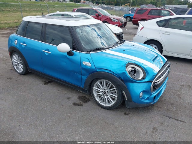 2016 MINI HARDTOP WMWXU3C55G2D27634 Photo 0