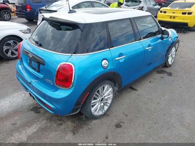 2016 MINI HARDTOP WMWXU3C55G2D27634 Photo 3