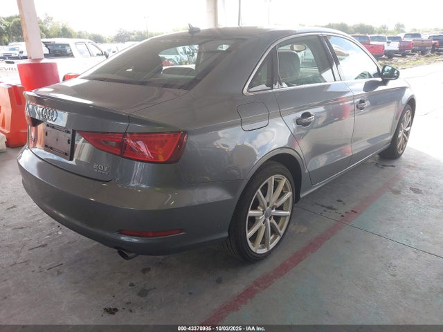 2015 AUDI A3 WAUEFGFF7F1075898 Photo 3