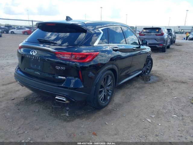 2020 INFINITI QX50 3PCAJ5M19LF112870 Photo 3