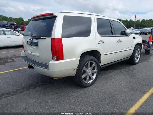 2011 CADILLAC ESCALADE 1GYS4CEF2BR128390 Photo 3
