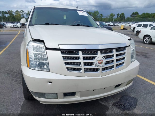 2011 CADILLAC ESCALADE 1GYS4CEF2BR128390 Photo 5