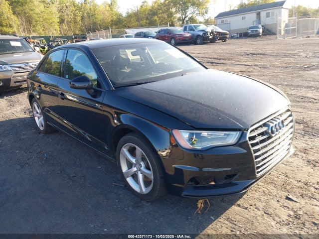 2016 AUDI A3 WAUB8GFF8G1078680 Photo 0