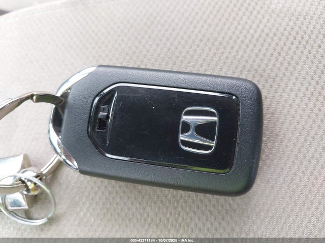 Honda r18z1 2014 19XFB2F8XEE073050 Image 11
