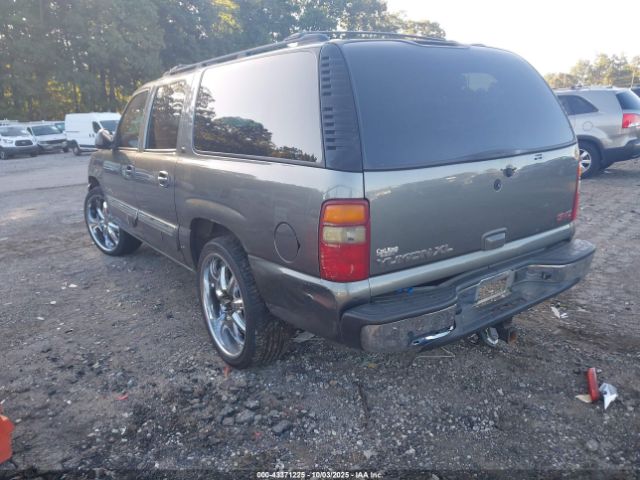 2002 GMC YUKON XL 1500 3GKEC16Z02G264251 Photo 2