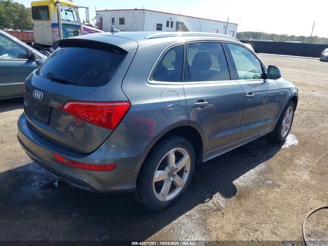 2012 AUDI Q5 WA1DKAFP4CA109933 Photo 3