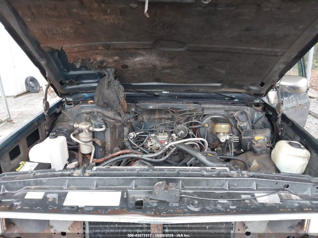 1986 GMC C1500 2GTDC14H8G1502090 Photo 9