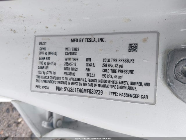 Tesla MODEL 3 2021 5YJ3E1EA0MF030239 Image 9