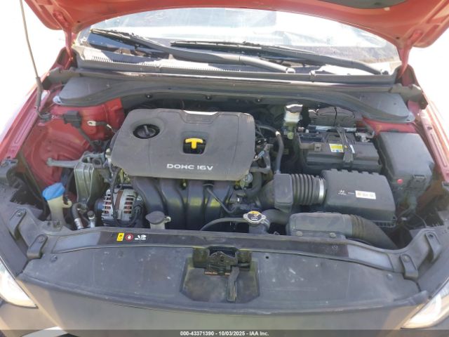 2017 HYUNDAI ELANTRA KMHD84LF9HU165028 Photo 9