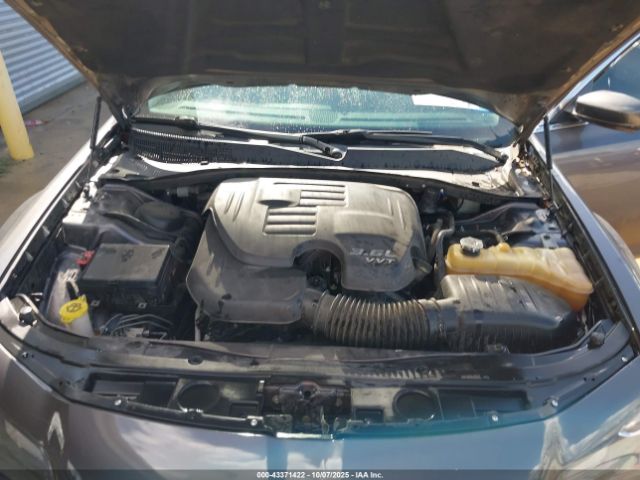 2016 CHRYSLER 300 2C3CCAAG1GH229755 Photo 9