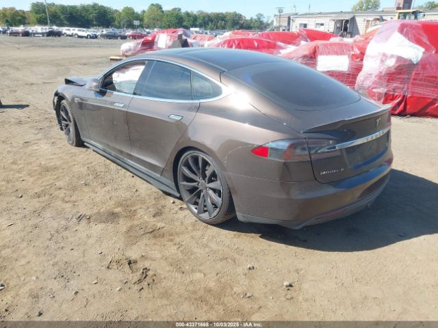 2014 TESLA MODEL S 5YJSA1H1XEFP40091 Photo 2