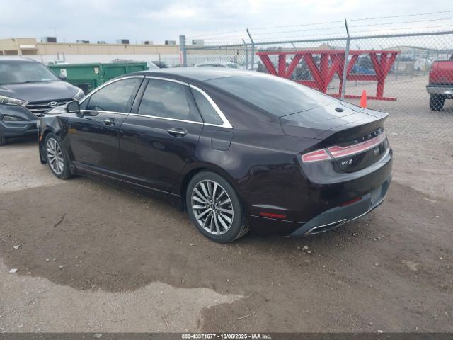 2020 LINCOLN MKZ 3LN6L5A96LR603949 Photo 2