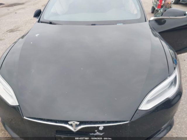 2018 TESLA MODEL S 5YJSA1E20JF282133 Photo 9