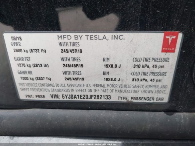2018 TESLA MODEL S 5YJSA1E20JF282133 Photo 8