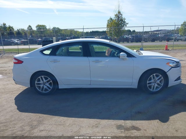 3FA6P0H76ER235913 Ford FUSION SE