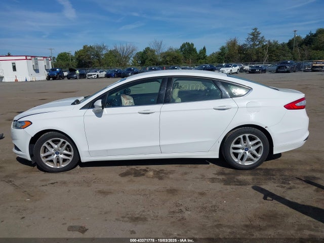 3FA6P0H76ER235913 Ford FUSION SE