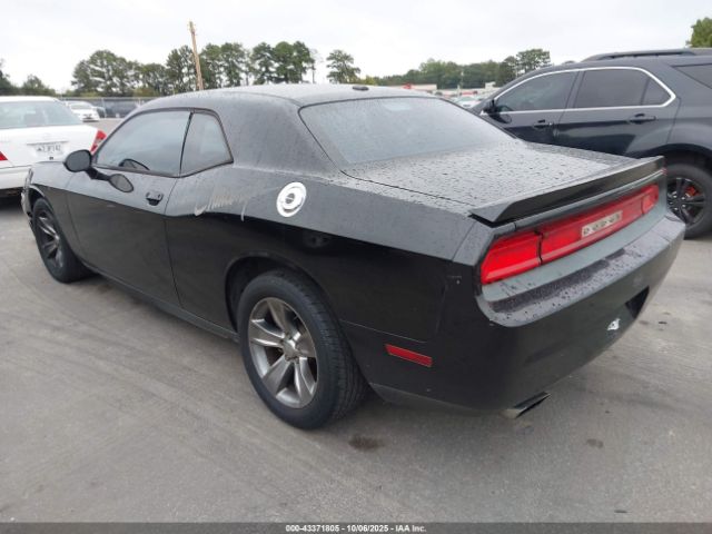 2014 DODGE CHALLENGER 2C3CDYAG2EH311366 Photo 2