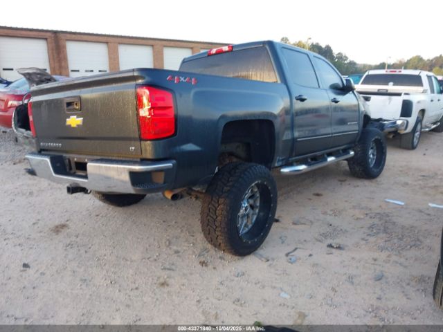 2018 CHEVROLET SILVERADO 1500 3GCUKREC2JG483524 Photo 3
