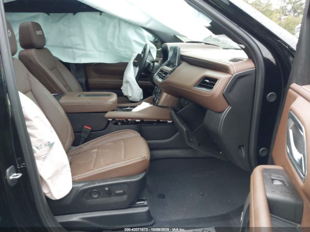 2023 CHEVROLET TAHOE 1GNSKTKL5PR513088 Photo 4