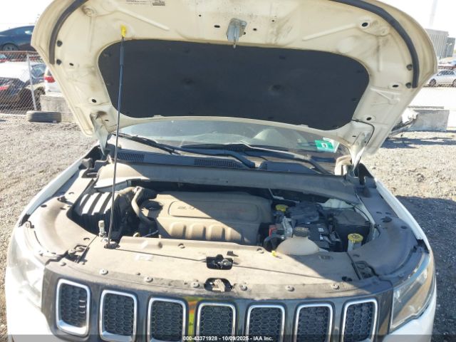 2018 JEEP COMPASS 3C4NJDBB3JT483660 Photo 9