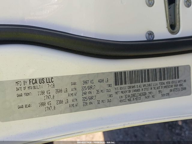 2018 JEEP COMPASS 3C4NJDBB3JT483660 Photo 8