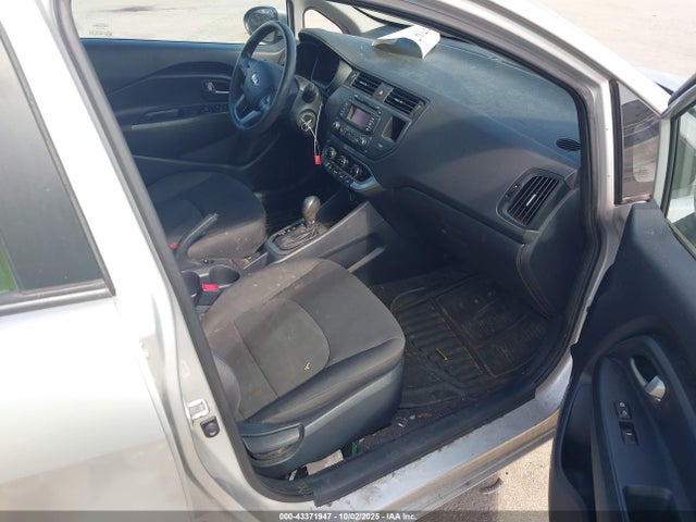 KIA dohc gamma 2014 KNADM4A33E6395962 Image 5