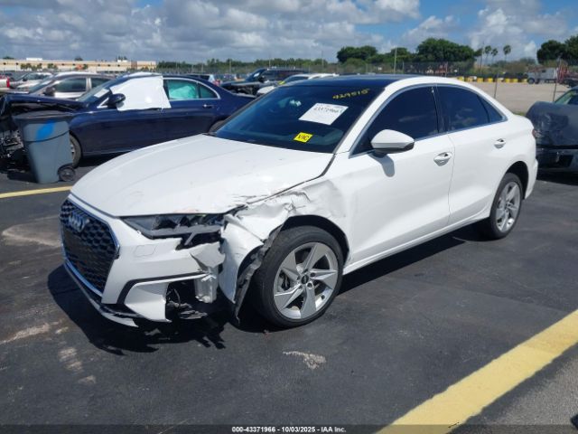 2022 AUDI A3 WAUAUDGY8NA026355 Photo 1