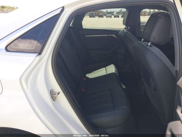 2022 AUDI A3 WAUAUDGY8NA026355 Photo 7