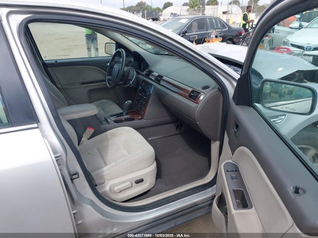43371988 :رقم المزاد ، 1FAHP24W68G166587 vin ، 2008 Ford Taurus Sel مزاد بيع