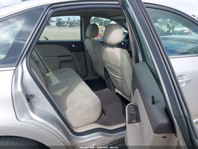 43371988 :رقم المزاد ، 1FAHP24W68G166587 vin ، 2008 Ford Taurus Sel مزاد بيع