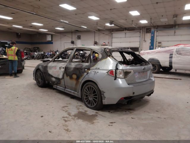 2013 SUBARU IMPREZA WRX JF1GR7E60DG818762 Photo 2