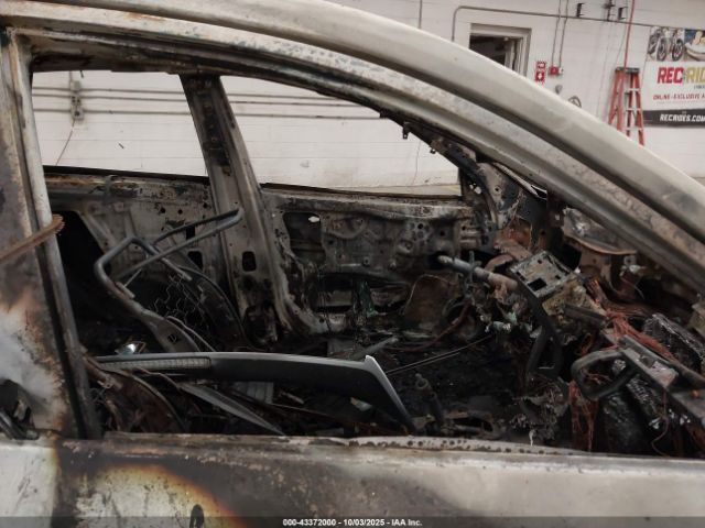 2013 SUBARU IMPREZA WRX JF1GR7E60DG818762 Photo 4