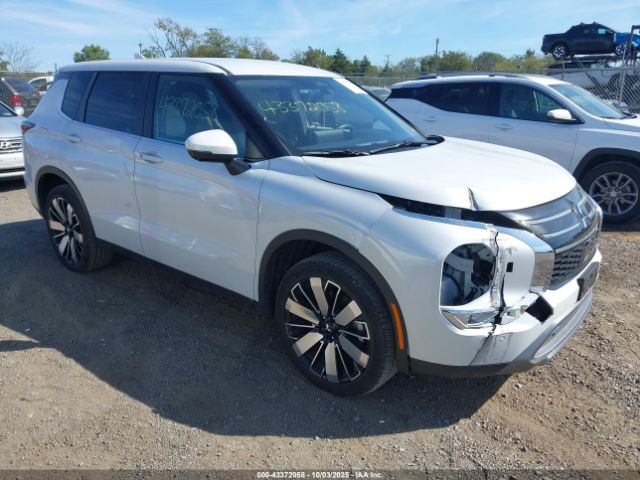 2025 MITSUBISHI OUTLANDER JA4J4VA8XSZ020369 Photo 0