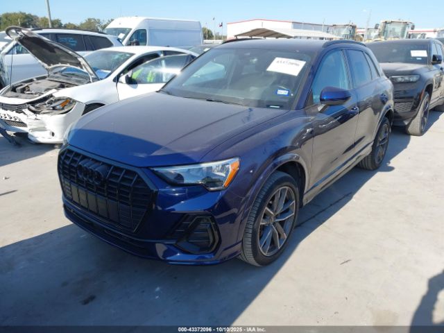 2022 AUDI Q3 WA1DECF3XN1100396 Photo 1