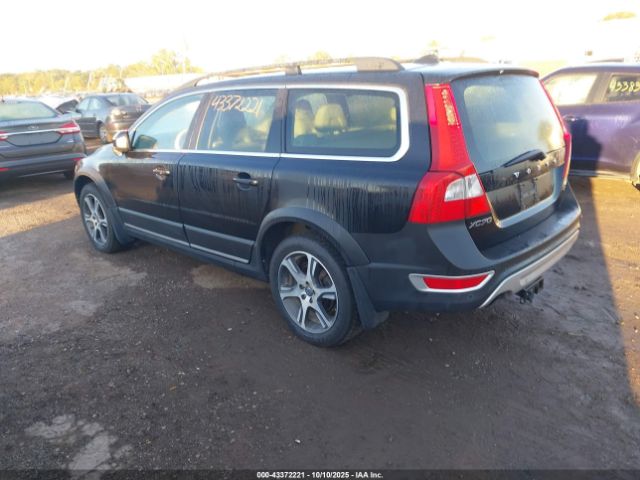 2013 VOLVO XC70 YV4902BZXD1146918 Photo 2